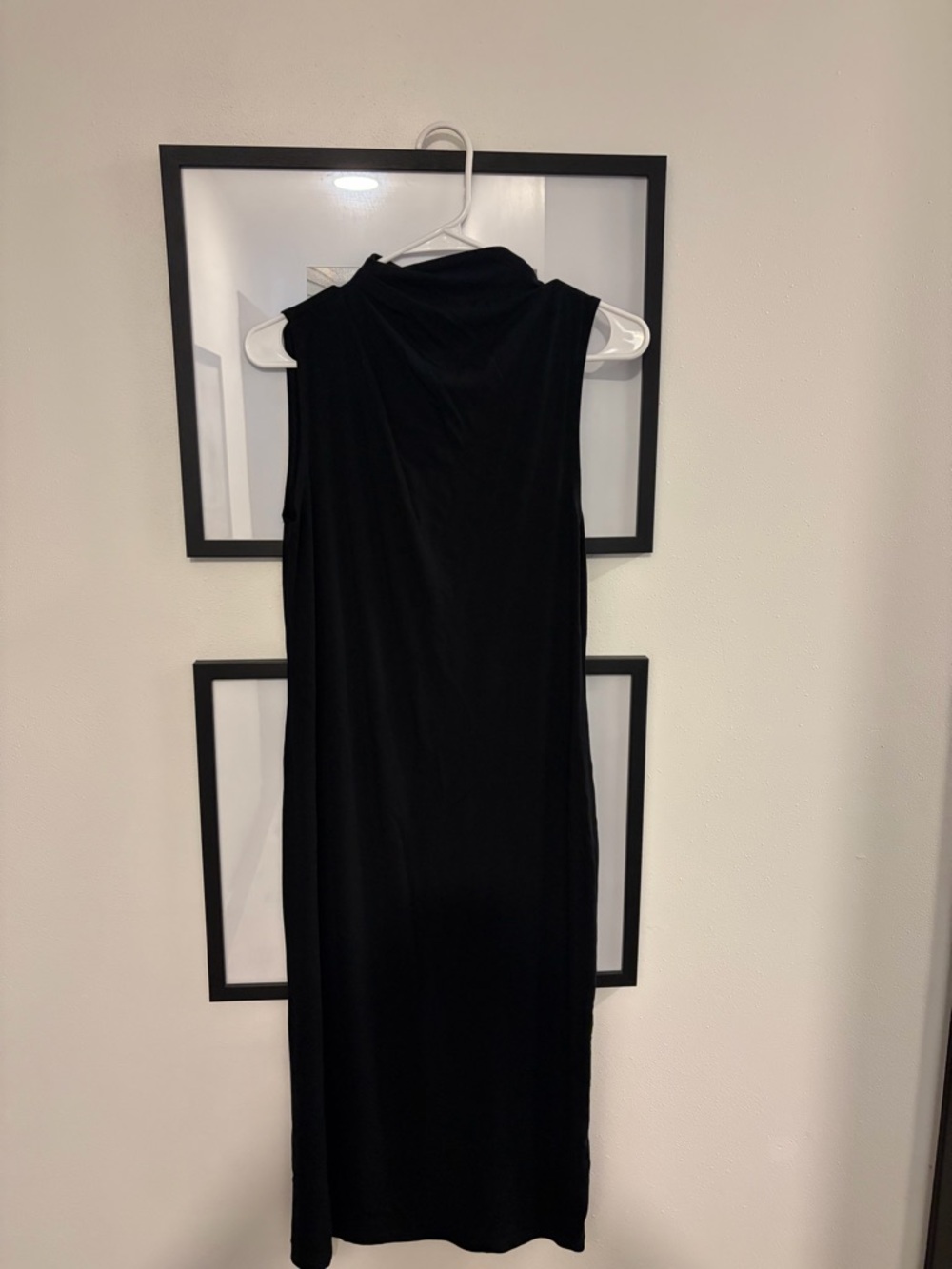 Babaton Black Sleeveless Midi Dress